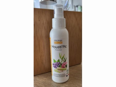 L'Herbier de Sophie - Spray Mousti'Pic aux huiles essentielles bio - Propos Nature - 100 ml